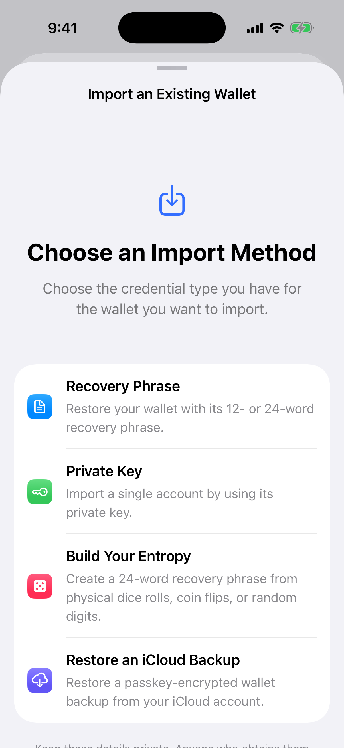 Aperture Import an Existing Wallet screen showing recovery phrase and iCloud restore methods
